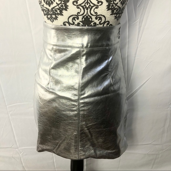 Storets metallic grey skirt nwt - Picture 5 of 7